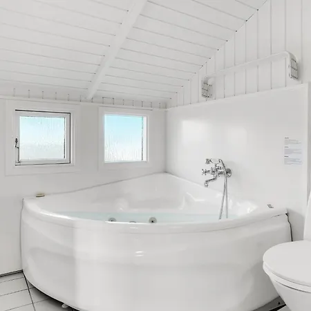 In With Sauna * Sjolund