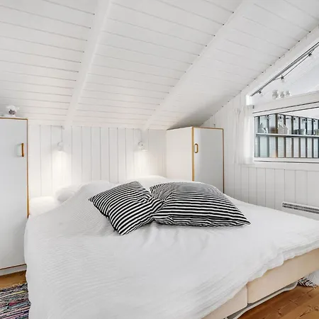 In With Sauna Sjolund