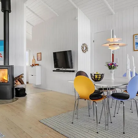 Holiday home Gorgeous In With Sauna